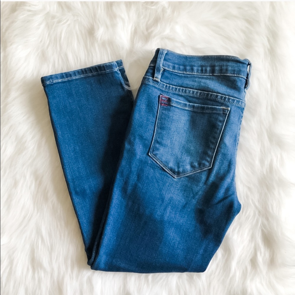 [bdg] low rise crop jeans